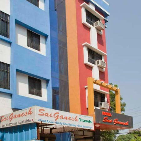 Hotel Sai Ganesh Širdi Exteriér fotografie